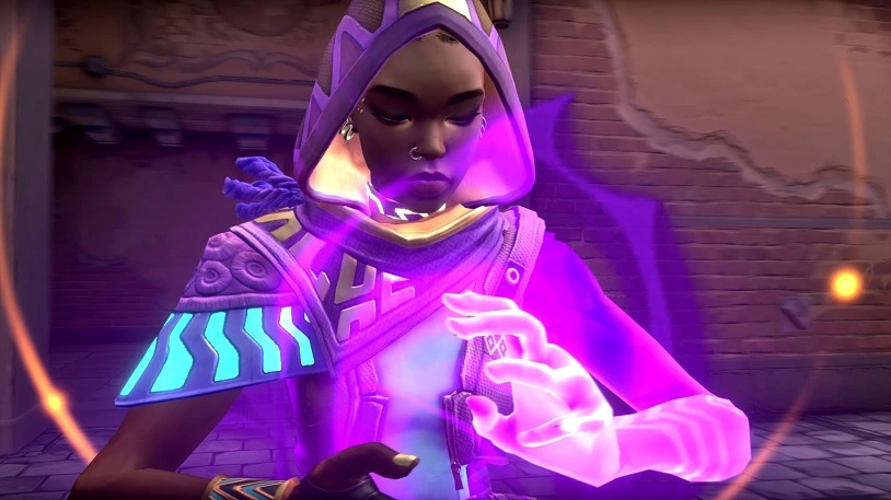 Astra thiên về kiểm soát không gian và điều tiết trận đấu